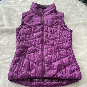 Columbia vest size Small